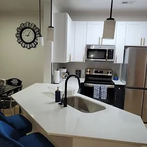 Apartment South Charlotte's Cozy & Modern, Charlotte